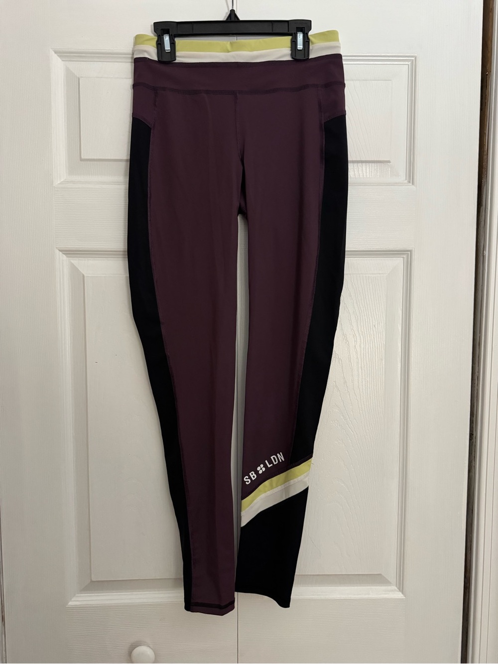 Sweaty Betty London Purple Athletic Leggings with Yellow Accent, Size Small